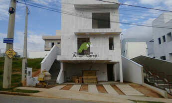 Imagem 2: Casa na fase de Acabamento em Condomínio