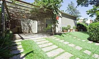 Imagem 2: Casa em Condomínio de Alto Padrão