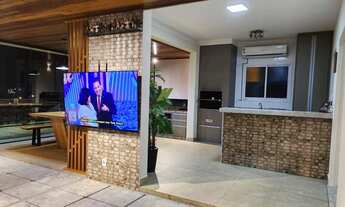 Imagem 2: LINDA CASA EM CONDOMÍNIO DE ALTO PADRÃO