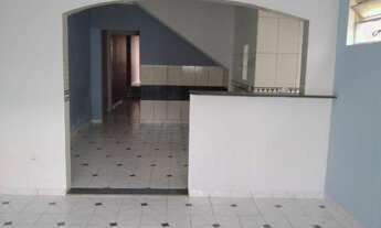 Imagem 2: Sobrado com 5 quartos, 210m², à venda em Itaquaquecetuba, Vila Itaquassu