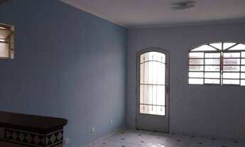 Imagem: Sobrado com 5 quartos, 210m², à venda