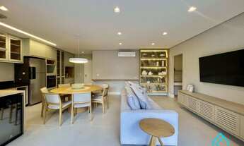 Imagem 6: Apartamento decorado com 3 suítes a venda na Praia da Enseada Ubatuba SP