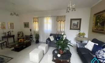 Imagem 2: Casa com 2 quartos, 250m², à venda em Taubaté, Jardim Independência