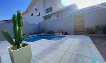 Imagem: Casa de condomínio à venda em Taubaté