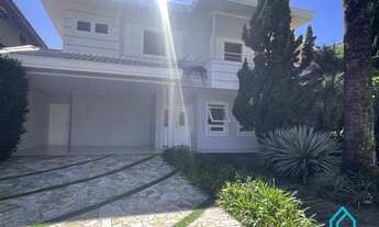 Imagem: Casa de condomínio com 4 quartos, 307m²