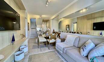 Imagem 5: Cobertura totalmente decorada com 3 suítes a venda na área nobre da Praia Grande Ubatuba