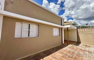 Imagem 3: Casa para Venda em Ribeirão Preto, Campos Elíseos, 3 dormitórios, 2 banheiros, 4 vagas