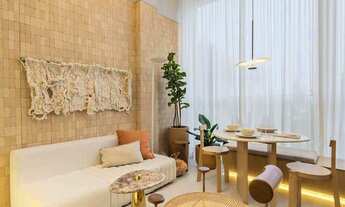 Imagem: Studio com pé direito de 3,70m