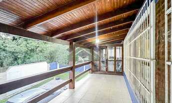 Imagem 4: Casa | 4 dorms (1 suíte) | piscina