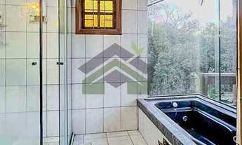 Imagem 7: Casa | 4 dorms (1 suíte) | piscina