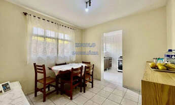 Imagem 5: OPORTUNIDADE Sobrado amplo com 2 suítes, quintal e edícula Próximo ao shopping Golden Squa