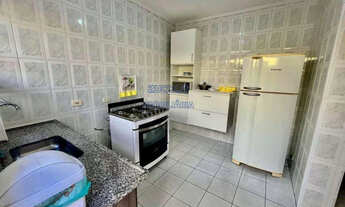 Imagem 6: OPORTUNIDADE Sobrado amplo com 2 suítes, quintal e edícula Próximo ao shopping Golden Squa