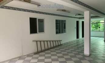 Imagem 7: Linda casa espaçosa com portão eletrico e churrasqueira,na rua João Pasin, proxima do cent