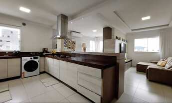 Imagem 4: Apartamento com 3 dormitórios sendo 1 suíte e 2 vagas privativas no bairro Areias em Cambo