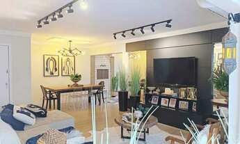 Imagem 3: Apartamento com 3 dormitórios e 2 vagas no centro de Balneário Camboriú