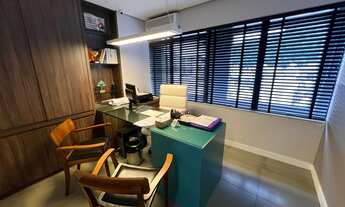 Imagem: Sala Comercial no Centro de Balneário Camboriú