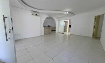 Imagem 5: Casa com Piscina em Balneário Camboriú