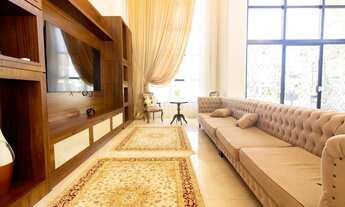 Imagem 2: Mansão mobiliada com 4 dormitórios e 5 vagas de garagem em Itapema