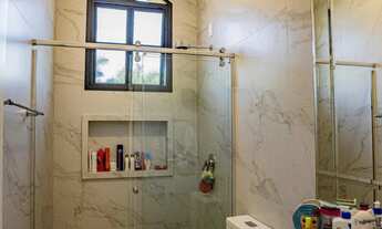 Imagem 5: Mansão mobiliada com 3 suítes e 4 vagas de garagem em Itapema