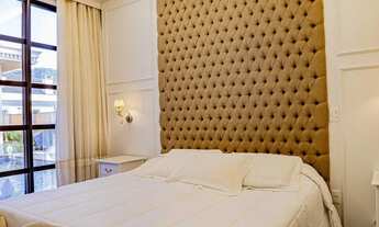 Imagem 3: Mansão mobiliada com 3 suítes e 4 vagas de garagem em Itapema