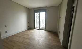 Imagem 5: Apartamento de 3 suítes e 2 vagas de garagem no Centro de Itajaí