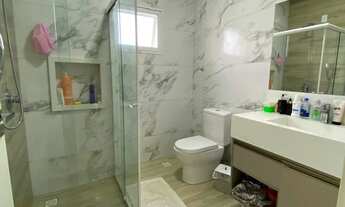 Imagem 3: Casa mobiliada no Condomínio Caledônia com 4 suítes e 4 vagas de garagem em Camboriú-SC