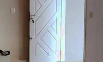 Imagem 3: Sobrado com 3 quartos sendo 1 suíte e 2 vagas de garagem em Camboriú