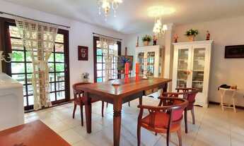 Imagem 2: Casa 5 suítes e 3 vagas de garagem a 150m da beira-mar da Praia de Taquaras em Balneário C