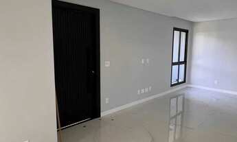 Imagem 5: Sobrado Triplex com 4 suítes e 2 vagas de garagem em Camboriú