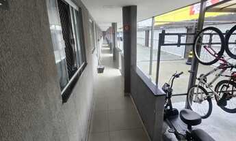 Imagem: Casa dividida em 3 apartamentos independes