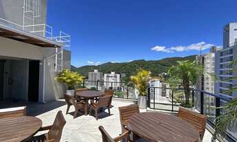 Imagem 7: Apartamento mobiliado com 2 dormitórios sendo 1 suíte e 1 vaga de garagem na Praia Brava