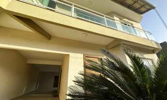 Imagem 3: Casa com 4 suítes e 3 vagas de garagem no Bairro Dom Bosco em Itajaí/SC