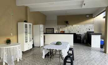 Imagem 2: Casa com 4 suítes e 3 vagas de garagem no Bairro Dom Bosco em Itajaí/SC