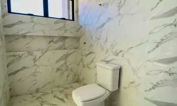 Imagem 6: Casa de alto padrão com 3 suítes e 2 vagas de garagem em Piçarras