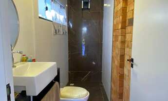 Imagem 6: Casa mobiliada no Condomínio Caledônia com 4 dormitórios, sendo 1 suíte e 4 vagas de garag