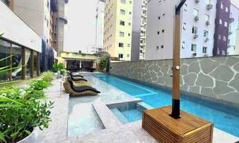 Imagem 4: Apartamento novo de 4 suítes e 3 vagas de garagem no Centro de Balneário Camboriú