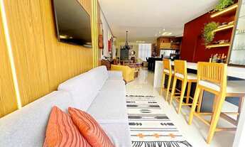 Imagem 4: Casa mobiliada em condomínio fechado com 3 suítes e 4 vagas de garagem em Camboriú