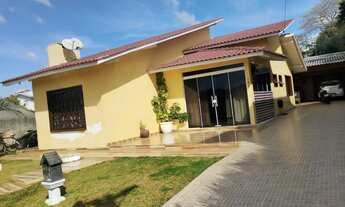 Imagem: Casa à Venda, 250m2, 3 Dormitórios(1 suíte)