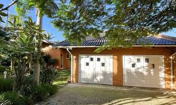 Imagem: Casa alto padrão pé na areia com 3 suítes