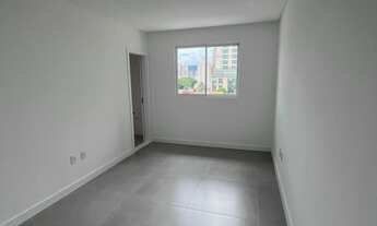 Imagem 2: Apartamento com 2 suítes e 2 vagas de garagem na Meia Praia em Itapema