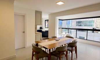 Imagem 6: Apartamento mobiliado com 3 suítes e 2 vagas de garagem no bairro Perequê em Porto Belo