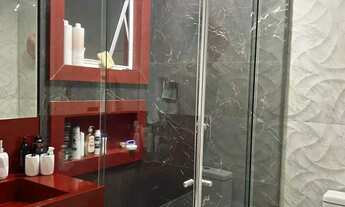 Imagem 4: Casa mobiliada com 2 suítes e 2 vagas de garagem na Barra em Balneário Camboriú