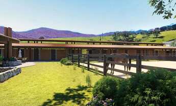 Imagem 5: Terreno com 620m² em condomínio rural com estrutura para cavalos em Camboriú