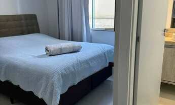 Imagem 7: Apartamento mobiliado com 2 dormitórios sendo 1 suíte e 1 vaga de garagem em Perequê -Port