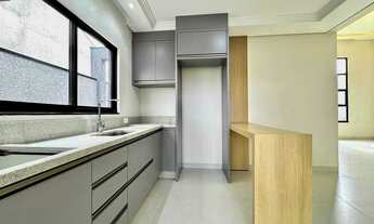 Imagem 7: Casa semi mobiliada com 3 dormitórios sendo 1 suíte e 4 vagas de garagem em São José dos P