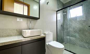 Imagem 3: Casa semi mobiliada com 3 dormitórios sendo 1 suíte e 4 vagas de garagem em São José dos P