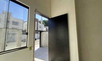 Imagem 4: Sobrado com 2 suítes e 1 vaga de garagem em Camboriú