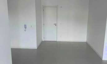 Imagem 4: Apartamento com 2 dormitórios sendo 1 suíte e 1 vaga de garagem em Balneário Camboriú