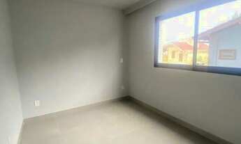 Imagem 2: Apartamento 2 dormitórios sendo 1 suíte e 2 vagas de garagem em Canto Grande - Bombinhas