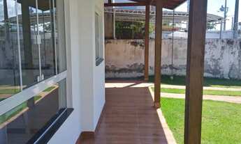 Imagem 4: Casa com 2 dormitórios e garagem coberta para 2 carros em Balneário Perequê